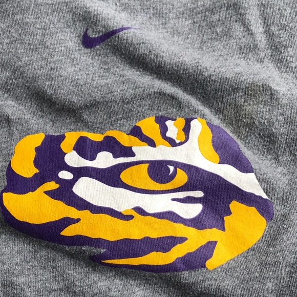 LSU EYE OF THE TIGER T-Shirt Size Medium - Picture 7 of 8